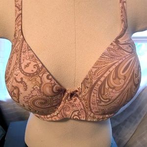Adorable paisley embraceable bra